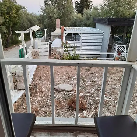 Hotel Albanian Garden 1